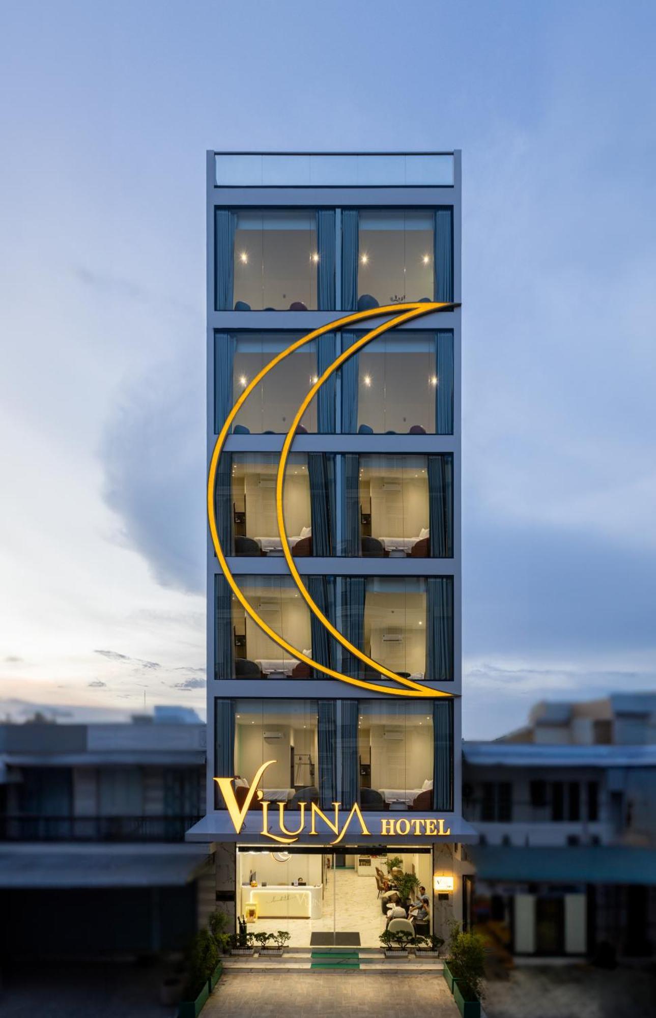 V'Luna Hotel - Managed By Thm カントー エクステリア 写真